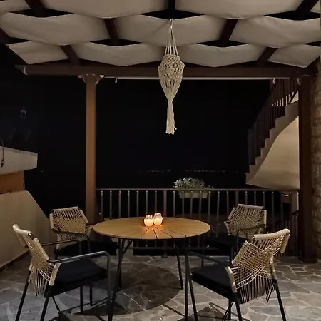 Appartamento Marvel Sea View 2 Akrogiali