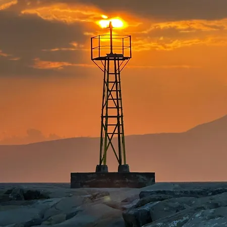 Marvel Sea View 2 Apartment