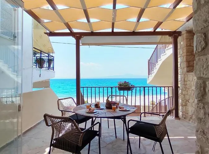 Marvel Sea View 2 Apartment Akrogiali