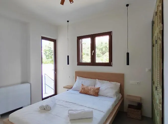 Marvel Sea View 2 Apartment Akrogiali